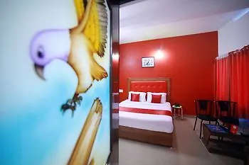 Oyo 8653 Achus Inn Munnar Hotel